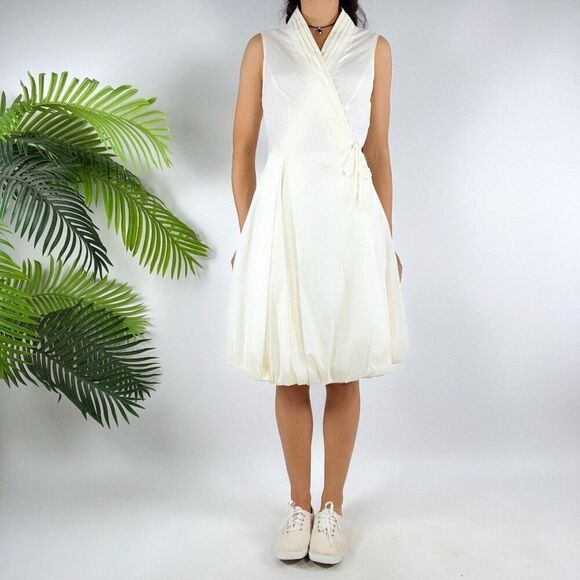 Vintage White Classy Coquette Sleeveless Cottagecore Midi Wrap Dress (NWT) / 6 - Picture 1 of 7